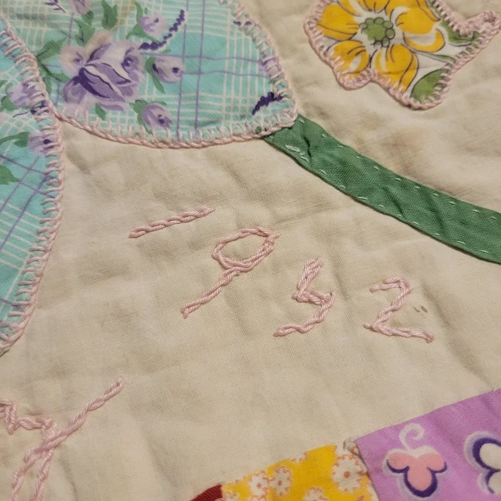 1930's vintage Block cotton cutter quilt hand quilted 35 x 33 Baby